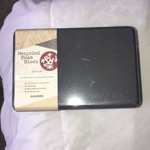 Manduka Recycled Foam blocks